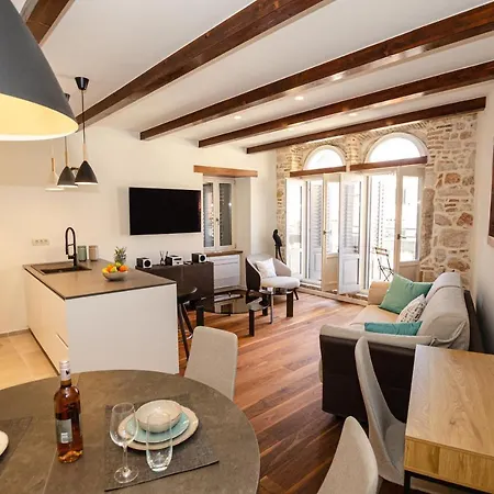 Appartement Anfora Deluxe *