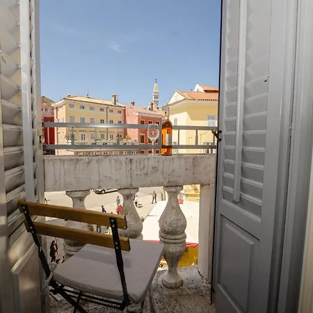 Anfora Deluxe * 罗维尼